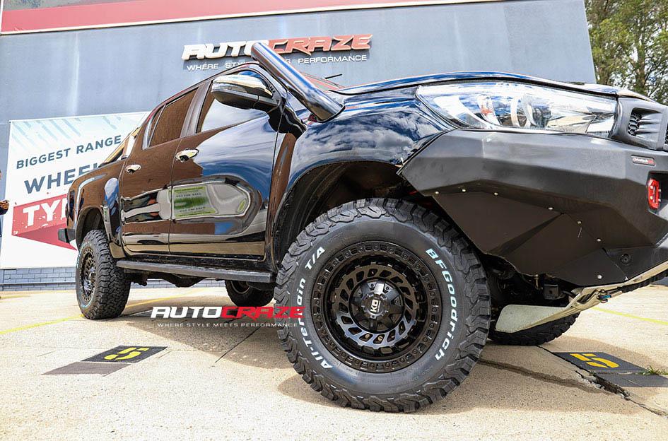 TOYOTA HILUX N80 4WD ZOMBIE SATIN BLACK